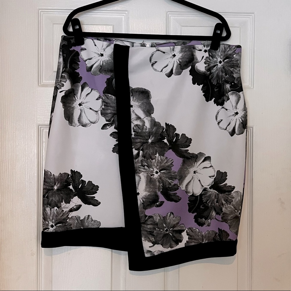 Eloquii Neoprene Floral Print Asymmetrical Skirt